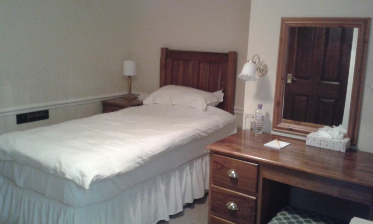 Rose In Vale Country House Hotel St Agnes  Oda fotoğraf